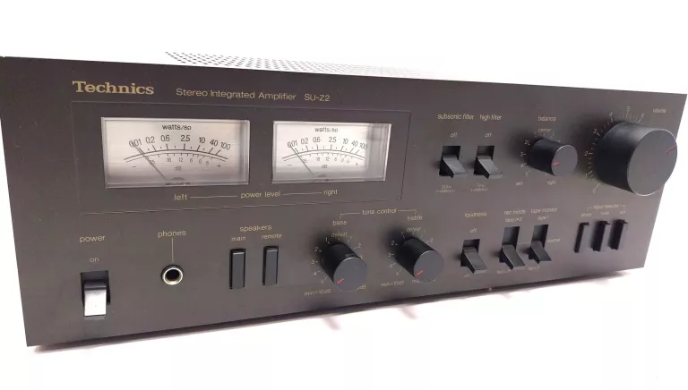 WZMACNIACZ TECHNICS SU-Z2