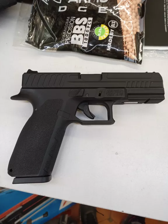 PISTOLET ASG KJW KP-13 - CZARNA (KJW-02-021976) + KABURA ZESTAW
