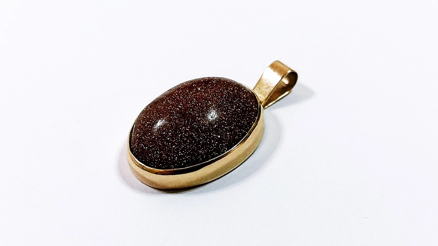 zlota-zawieszka-z-kamieniem-pustynnym-612g583-kolor-dominujacy-205826-225106