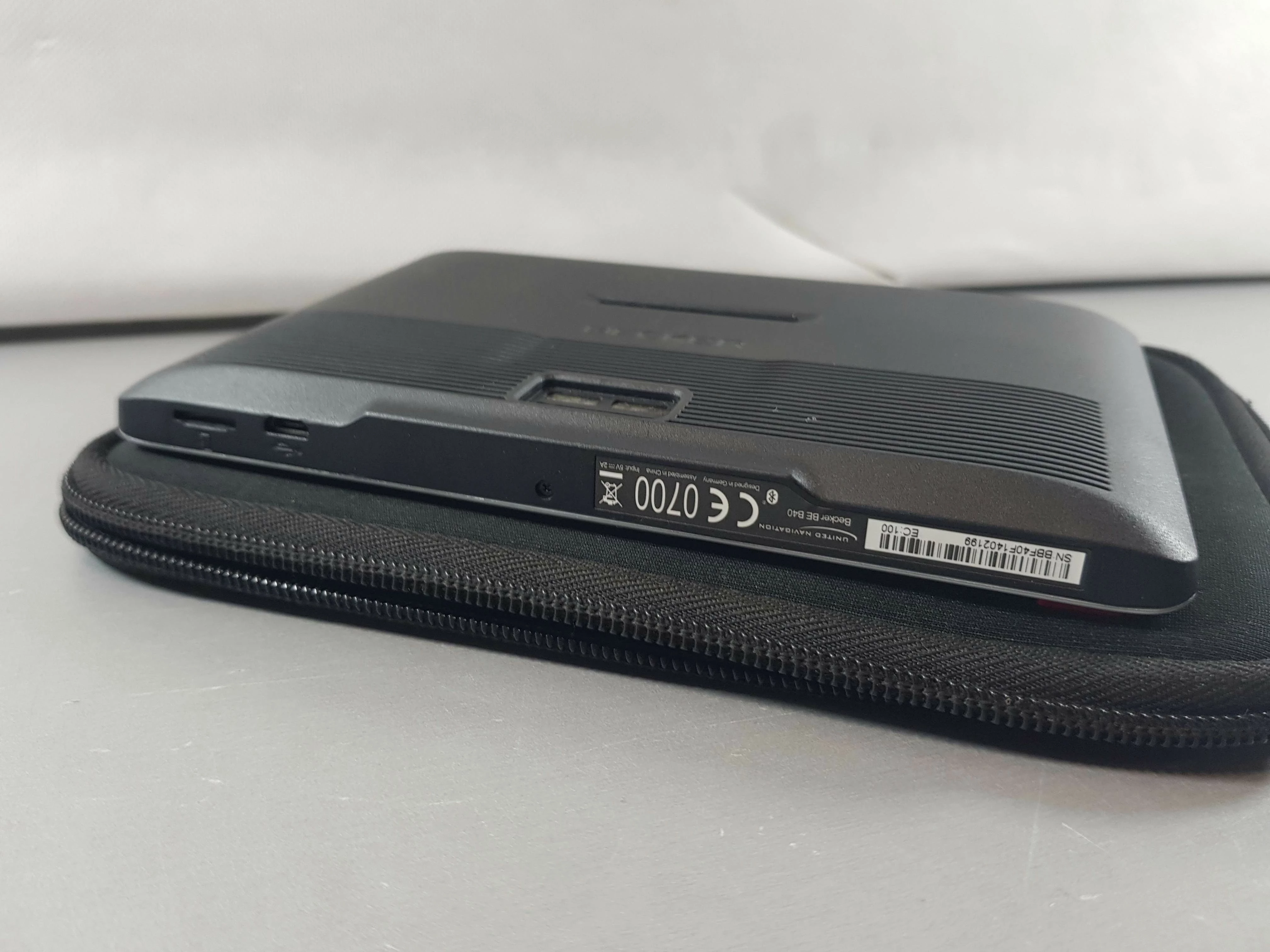 nawigacja-samochodowa-becker-be-b40-ean-gtin-4260140575387