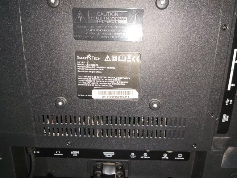 TV SMART-TECH 24 LED TV SMT24160869001248 + PILOT DVB-T!!!
