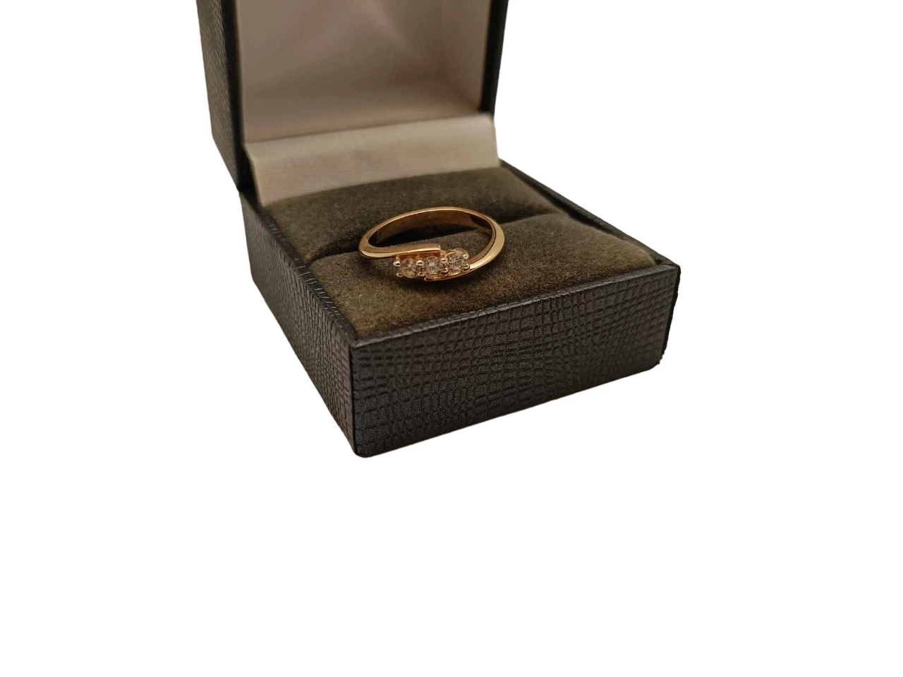 zloty-pierscionek-3-cyrkonie-pr585-r10-208-g-kamien-17088-128