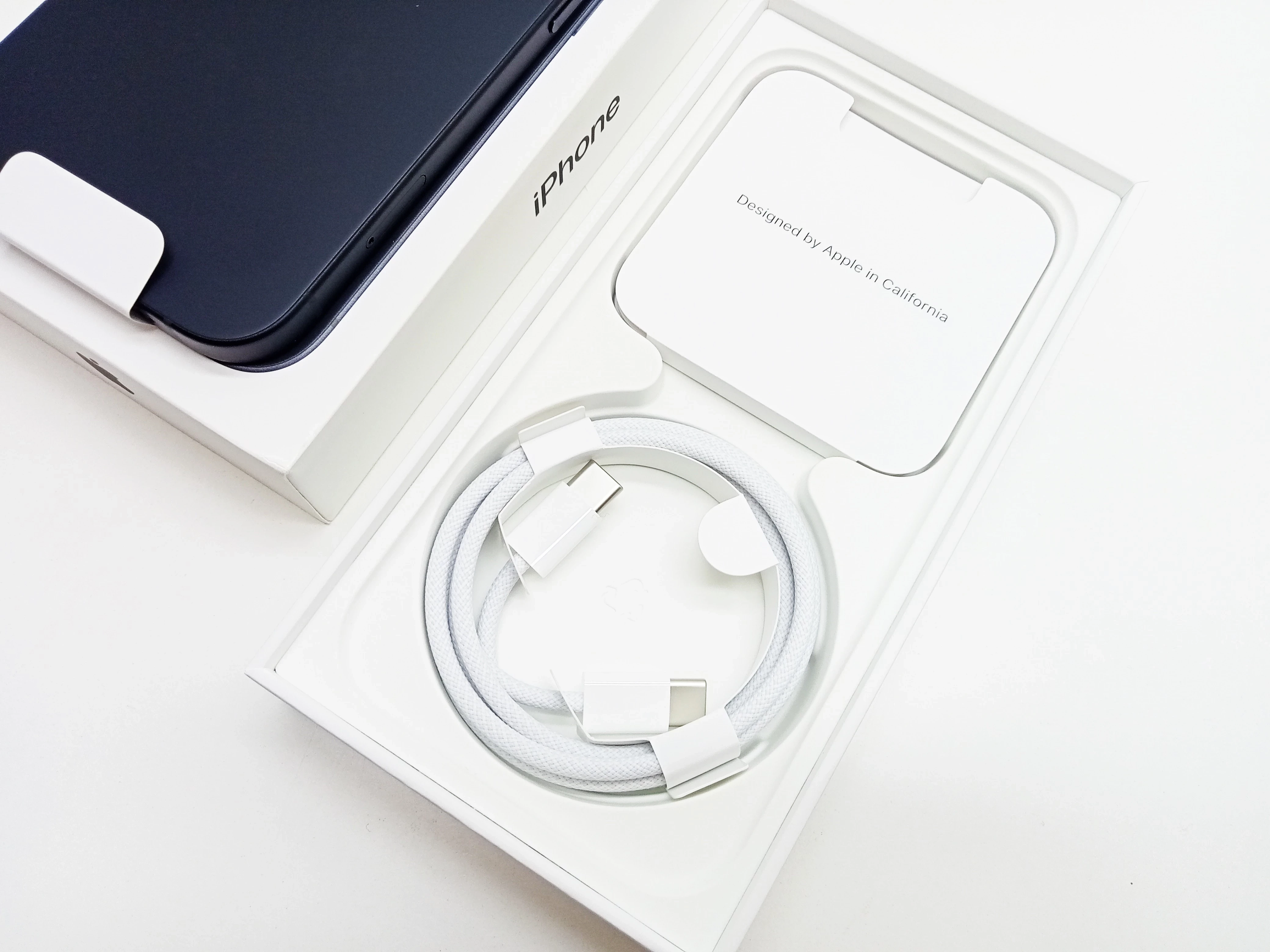 telefon-apple-iphone-15-128gb-czarny-kod-producenta-mtp03pxa