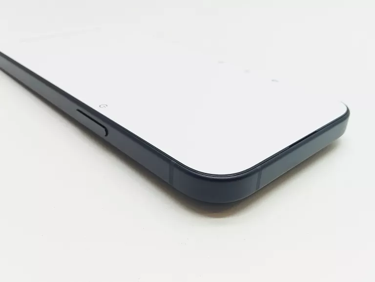 telefon-apple-iphone-15-128gb-czarny-kolor-czarny