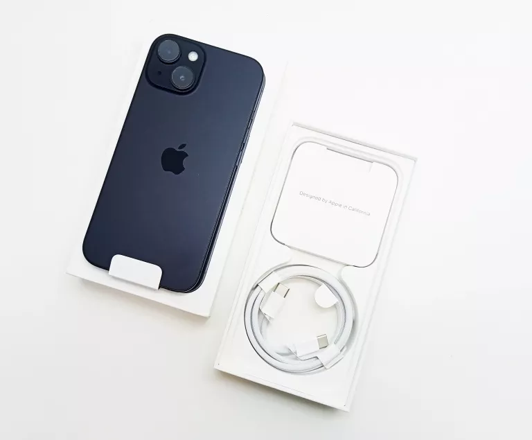 telefon-apple-iphone-15-128gb-czarny-dekutowskiego-3a-krasnik-fabryczny