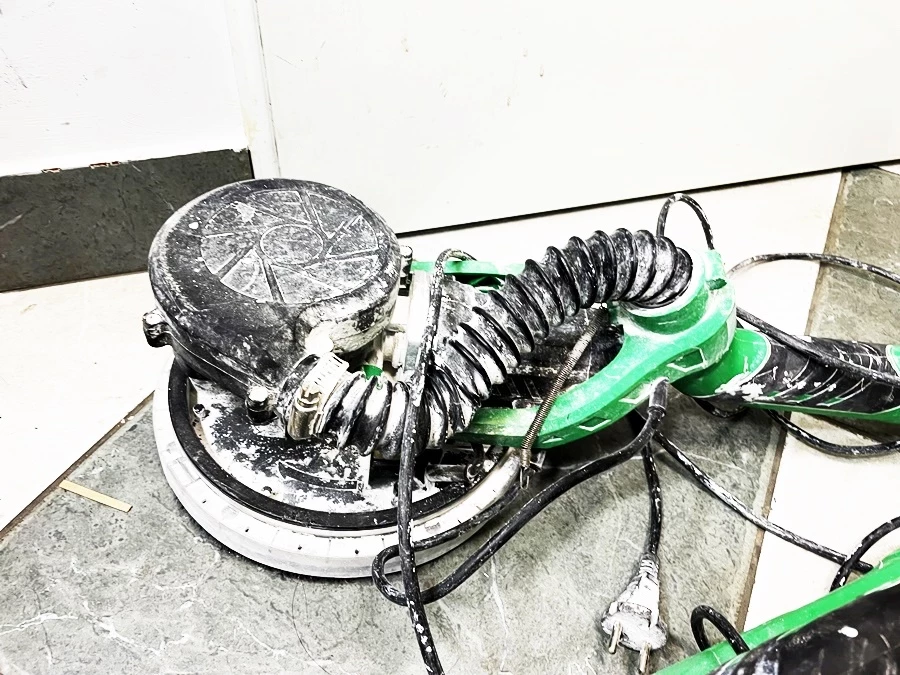 szlifierka-do-gipsu-blank-hagen-rodzaj-zasilania-sieciowe