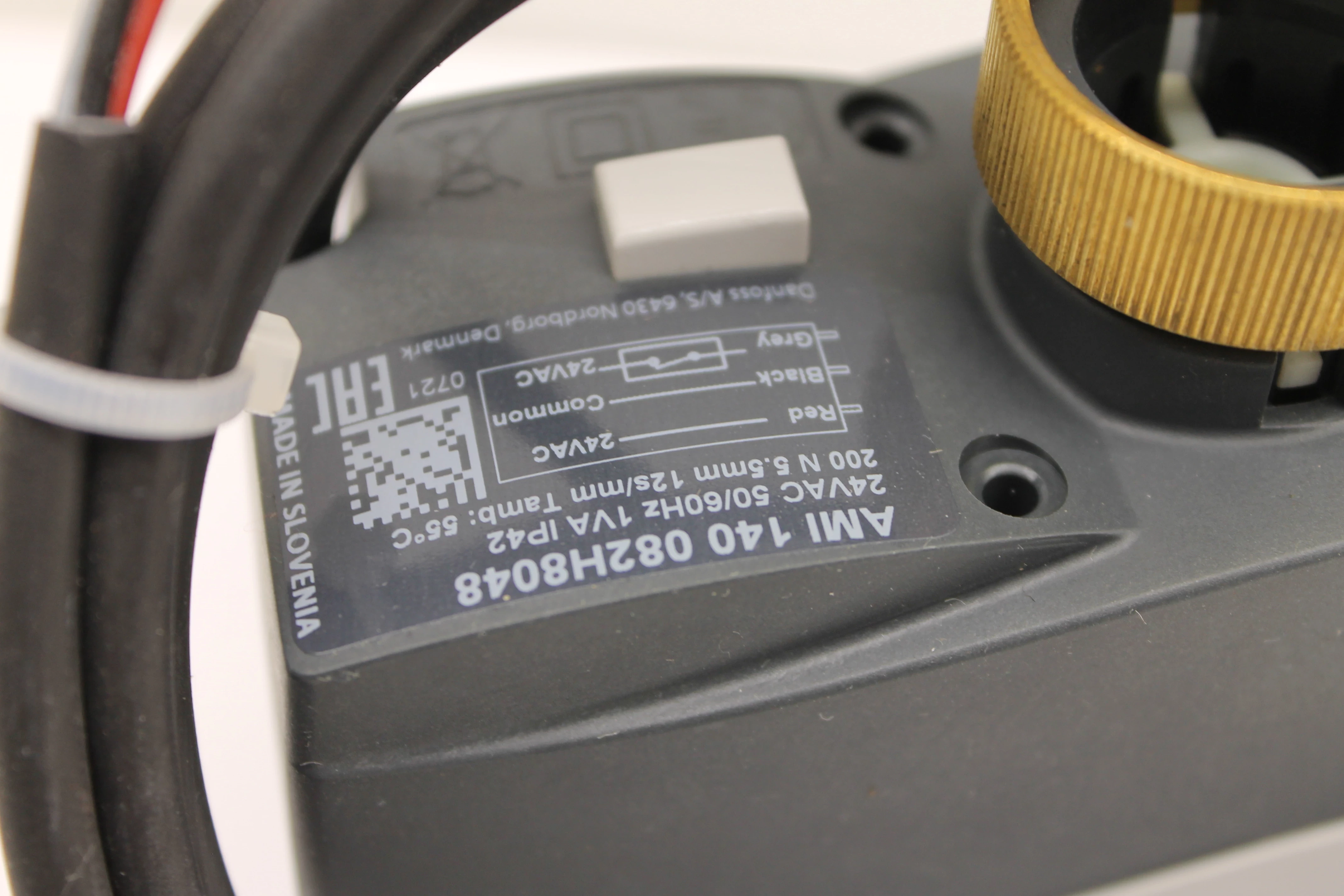 silownik-sterowany-sygnalem-2-punktowym-ami-140-typ-pieca-inny