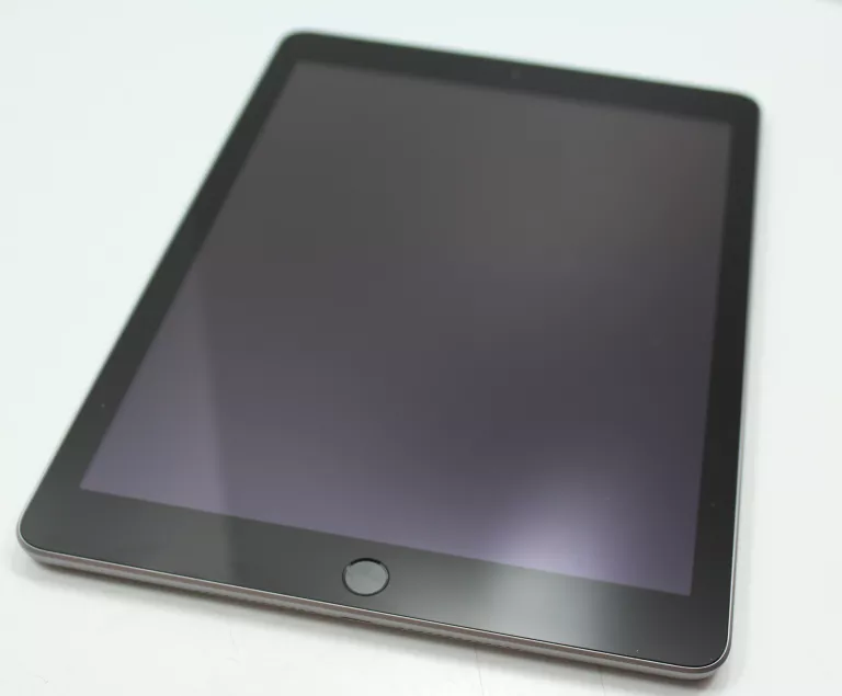 APPLE IPAD 5 A1822 2GB 32GB MP2F2FD/A OPIS!!!