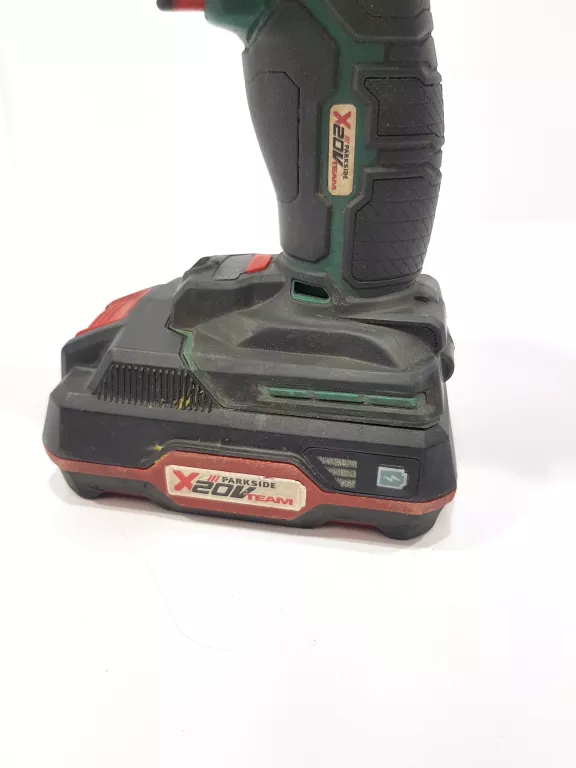 akumulatorowy-klucz-udarowy-parkside-stan-uzywany