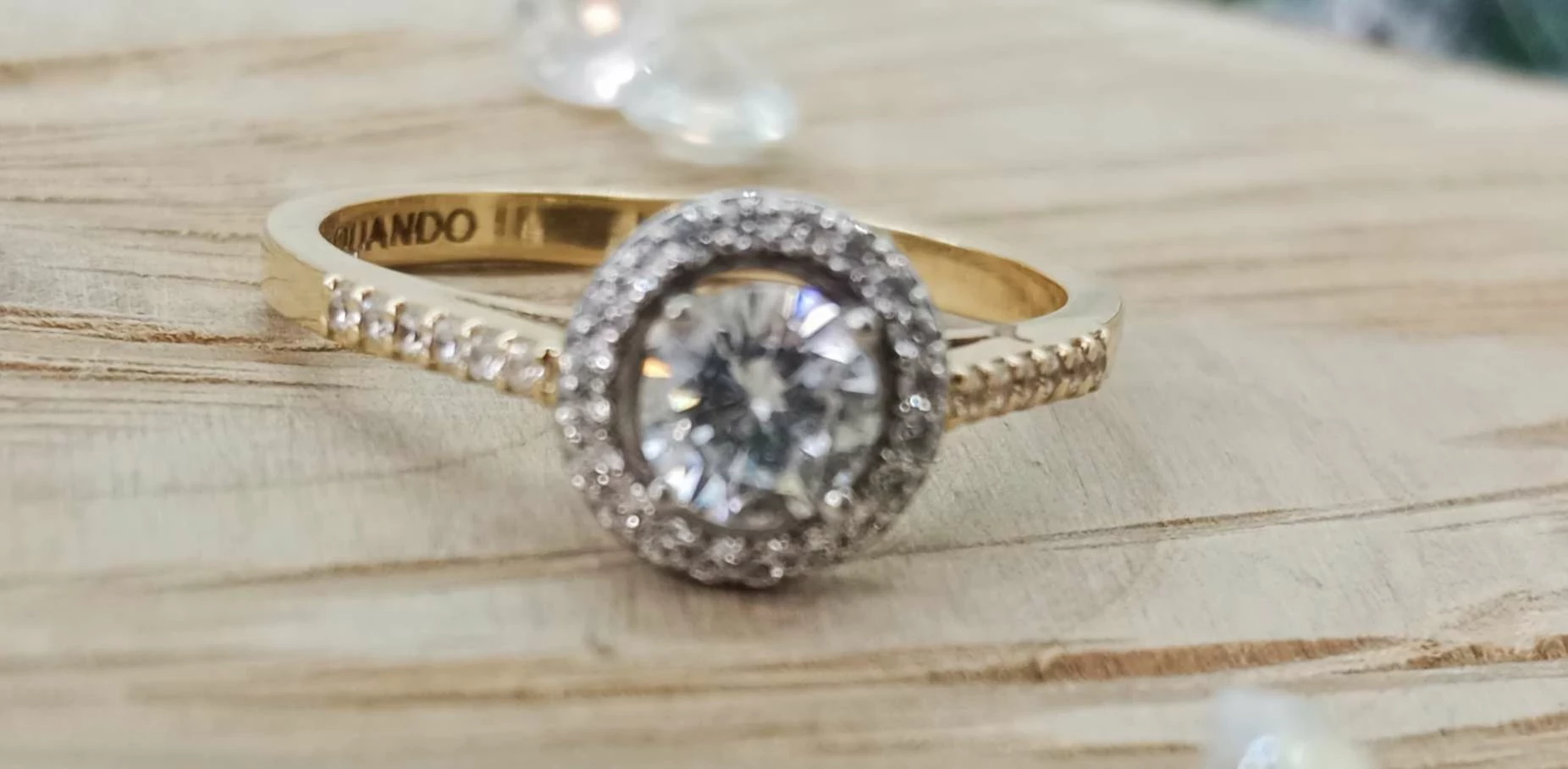 zloty-pierscionek-wiele-cyrkonii-31g-p-585-rynek-7-grodkow