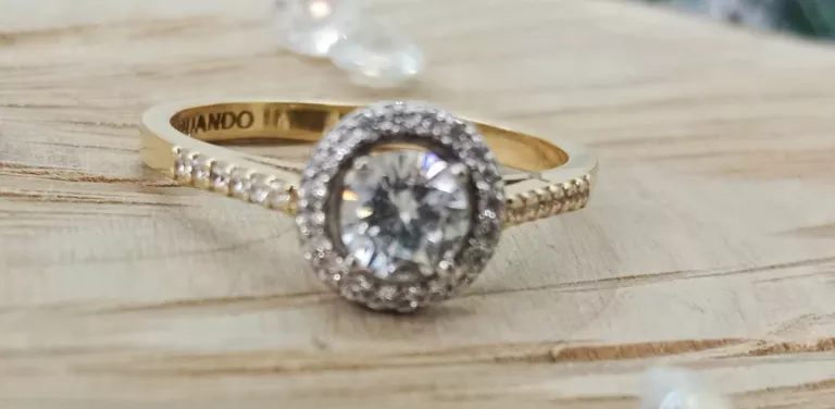 zloty-pierscionek-wiele-cyrkonii-31g-p-585-rynek-7-grodkow