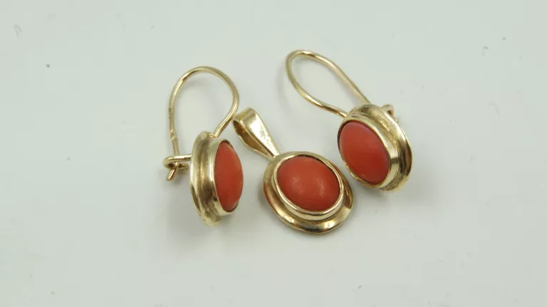 zestaw-zlote-kolczyki-i-zawieszka-z-koralem-247g-333-ean-gtin-6976987344847