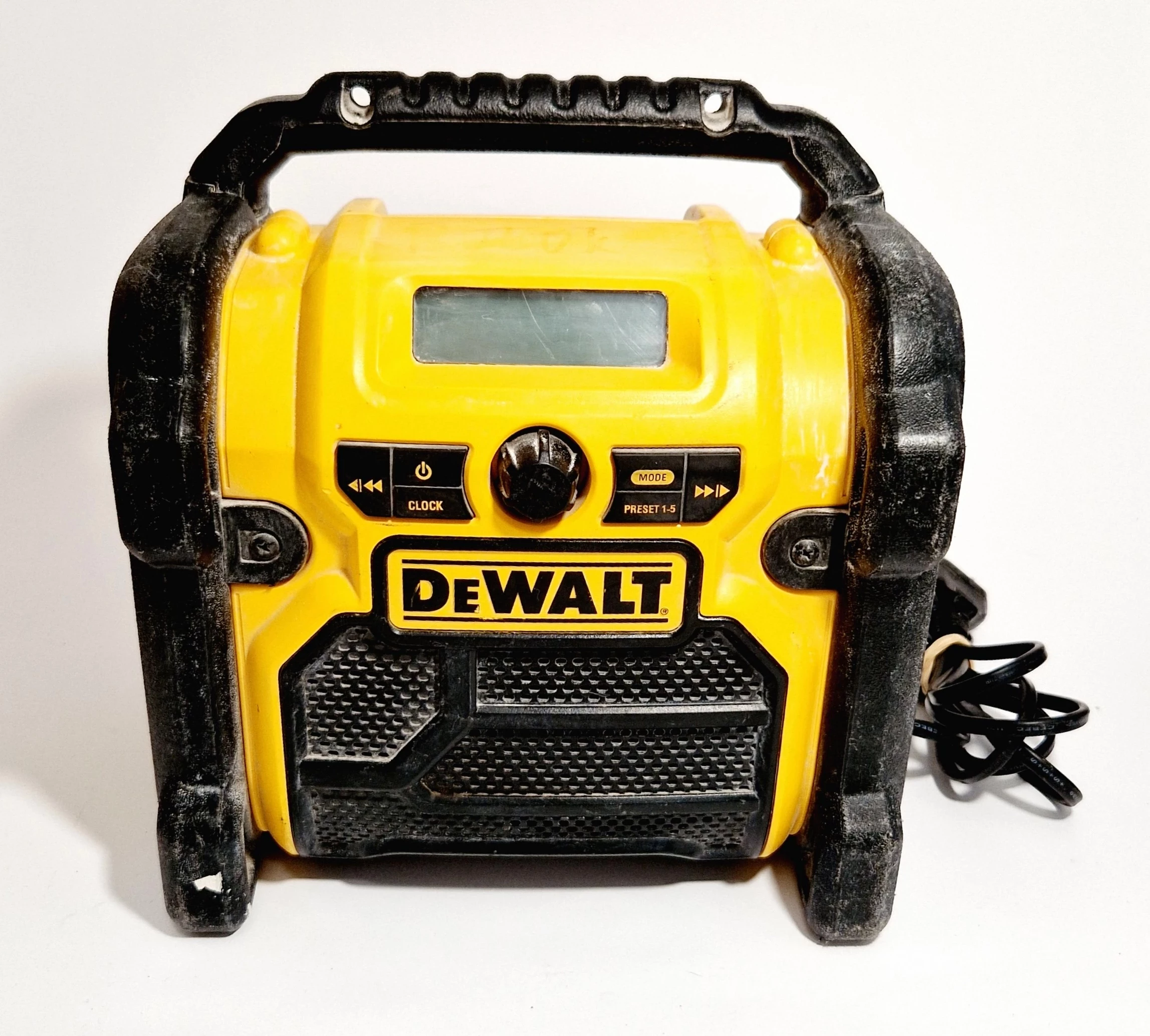 radio-budowlane-dewalt-dcr019-qw-daszynskiego-2-ustron
