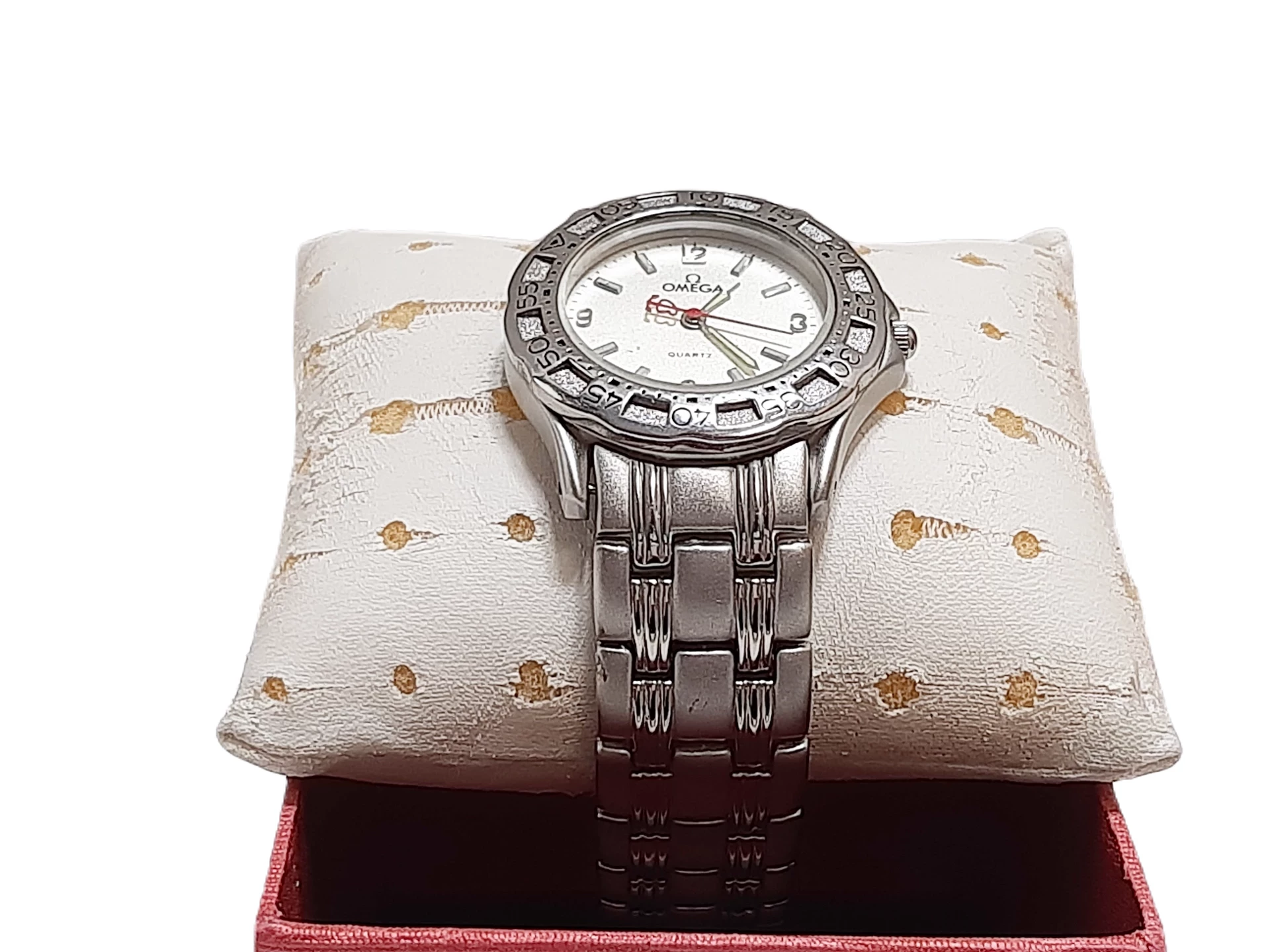 zegarek-damski-omega-de-ville-1168233-a8-material-paska-inny-metal