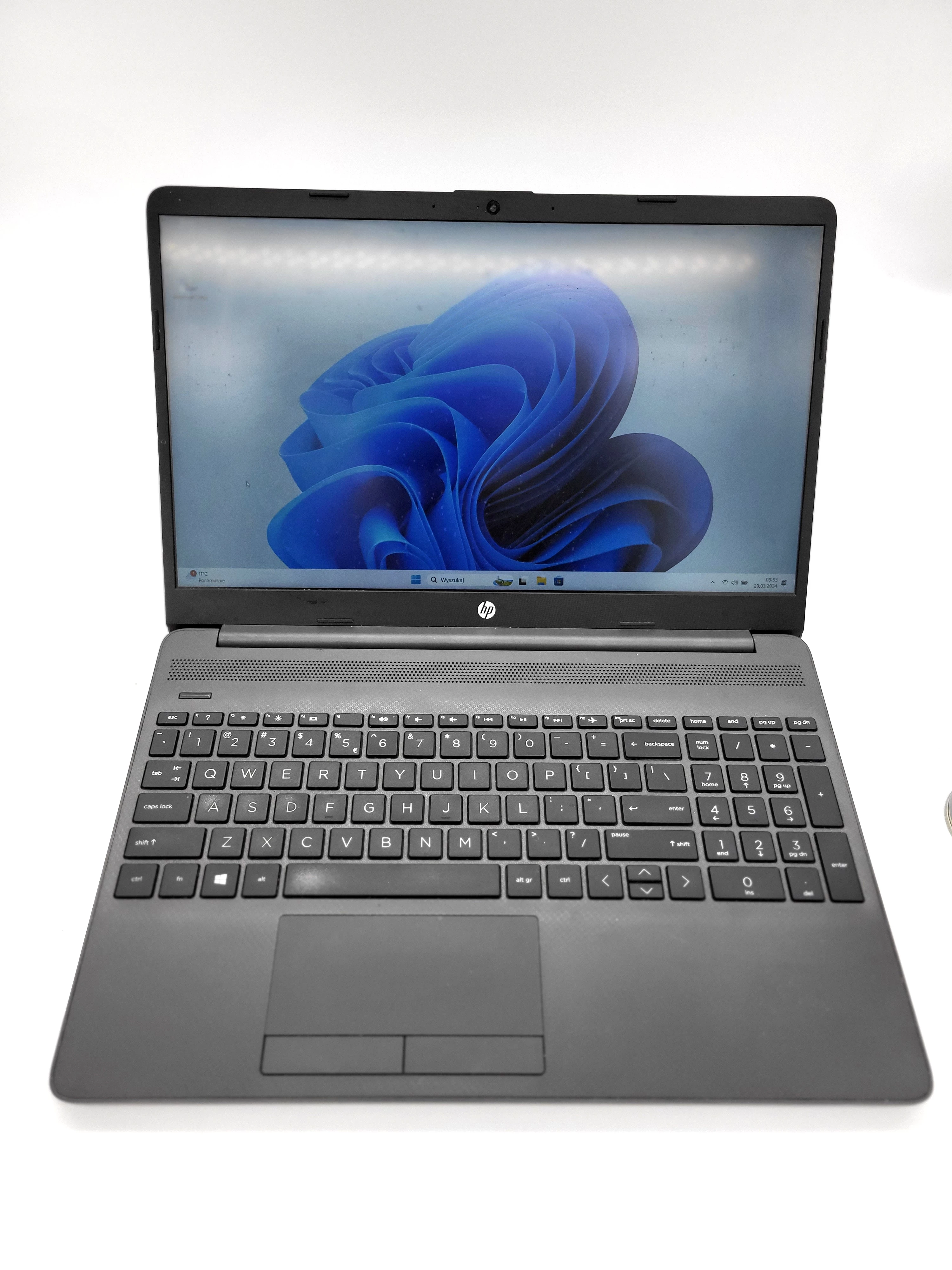 laptop-hp-255-g8-amdathlon4gb128gbwin-11-zasilacz-liczba-rdzeni-procesora-2