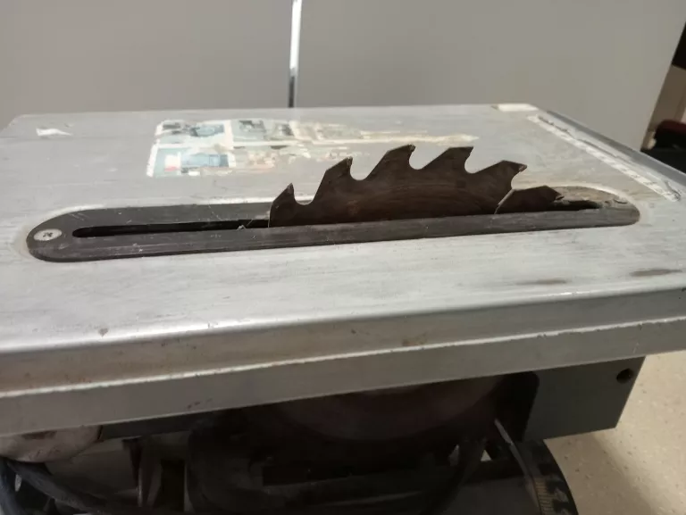 PIŁA TARCZOWA STOŁOWA EINHELL KGST 210/1
