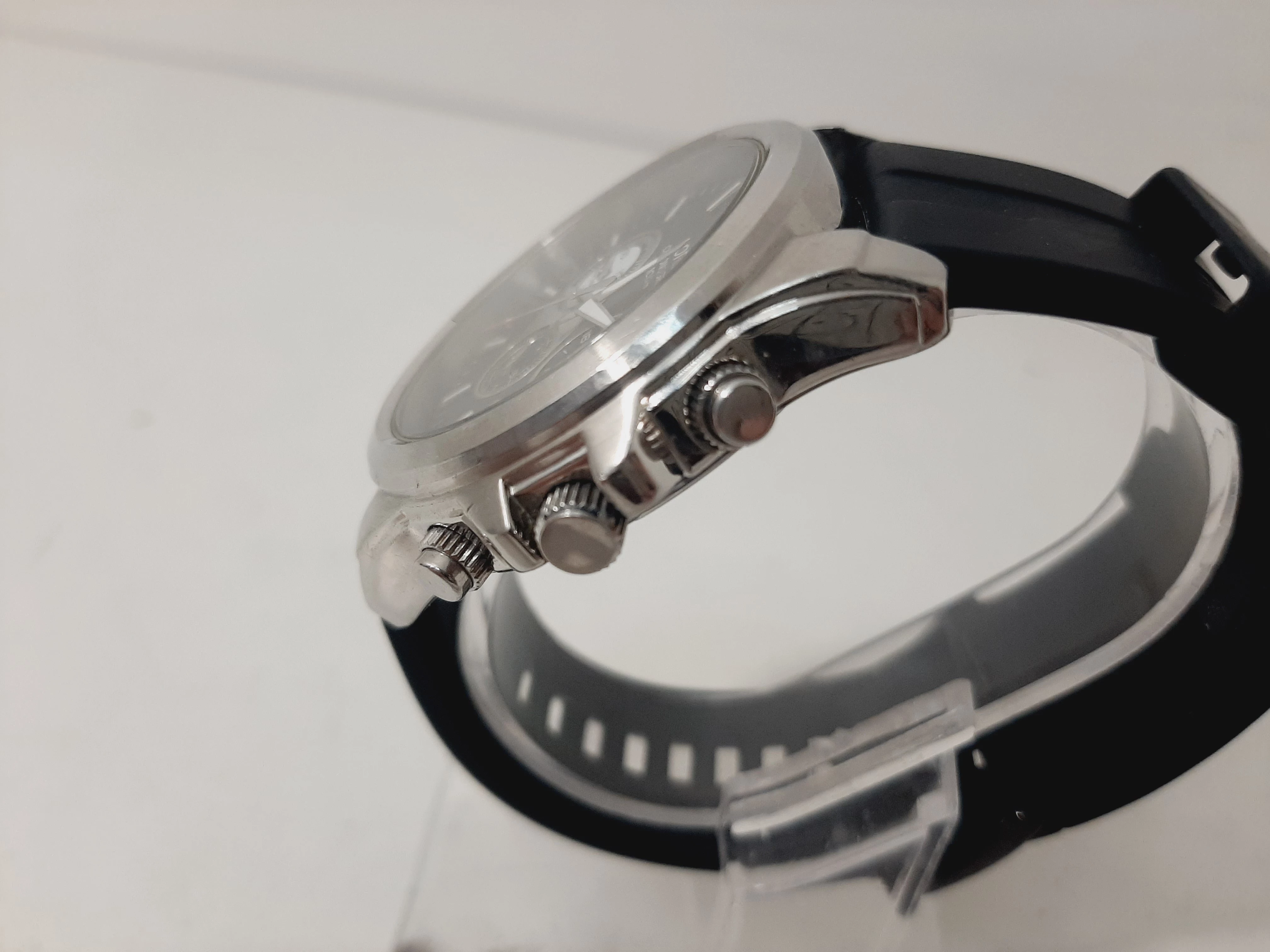 zegarek-lorus-vd53-x010-rodzaj-analogowe