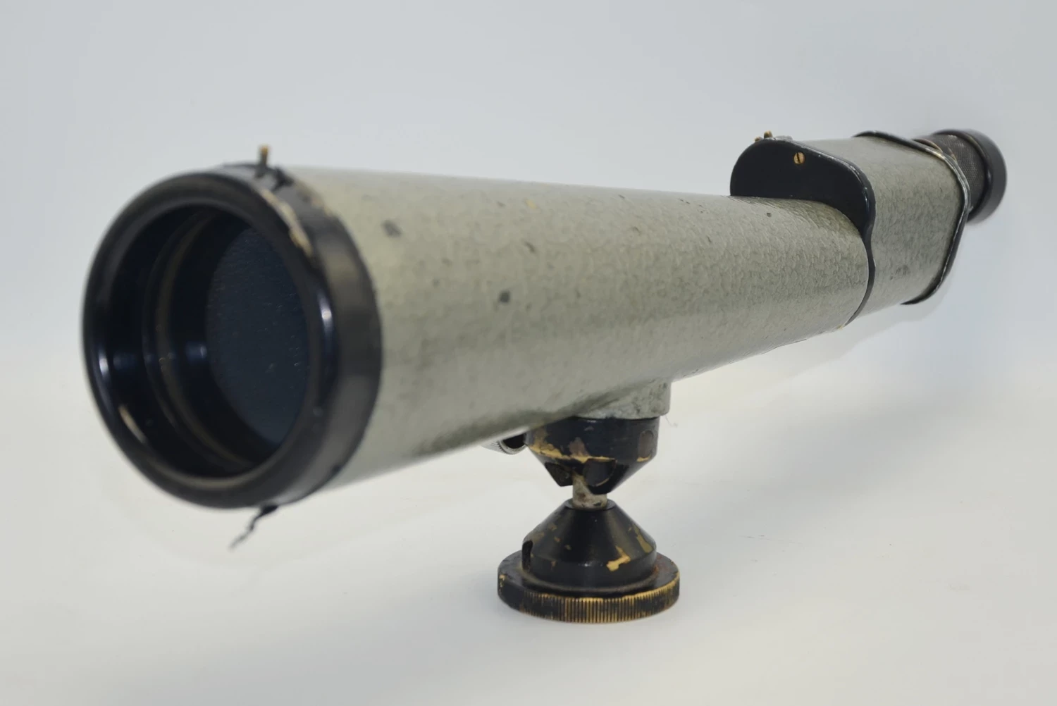 luneta-pzo-l40x64-nr-1445-swietlikow-8-warszawa