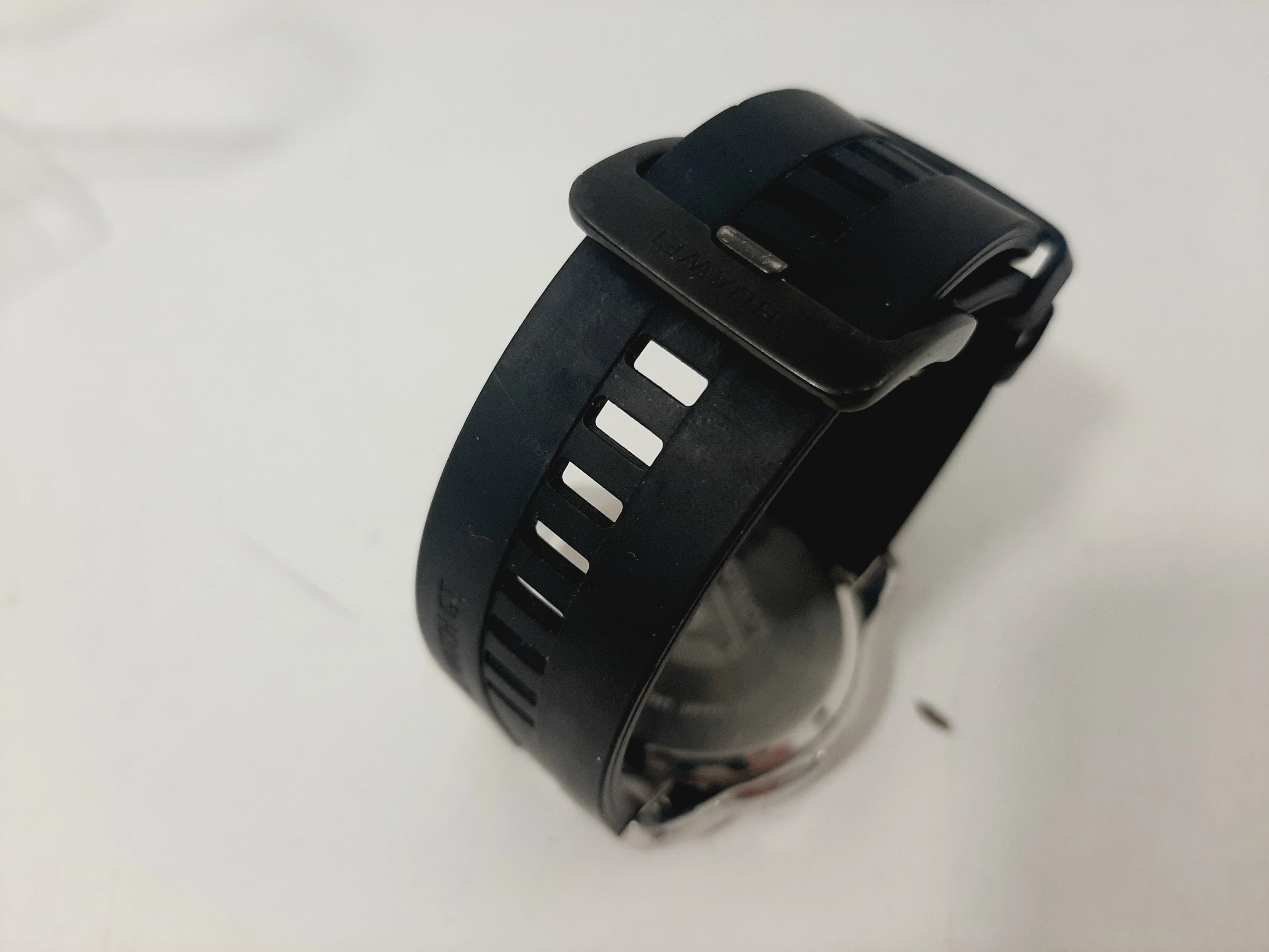 zegarek-lorus-vd53-x010-ksztalt-koperty-okragla