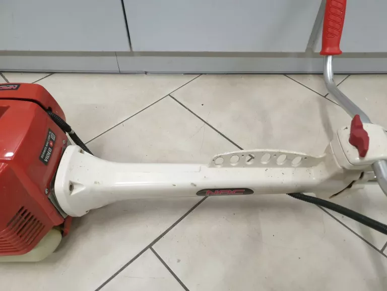 KOSA PODKASZARKA SPALINOWA NAC BP520-30KA-T