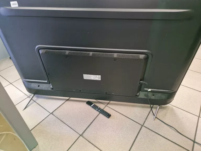 telewizor-smart-tv-tcl-55c635-qled-4k-55-marka-tcl