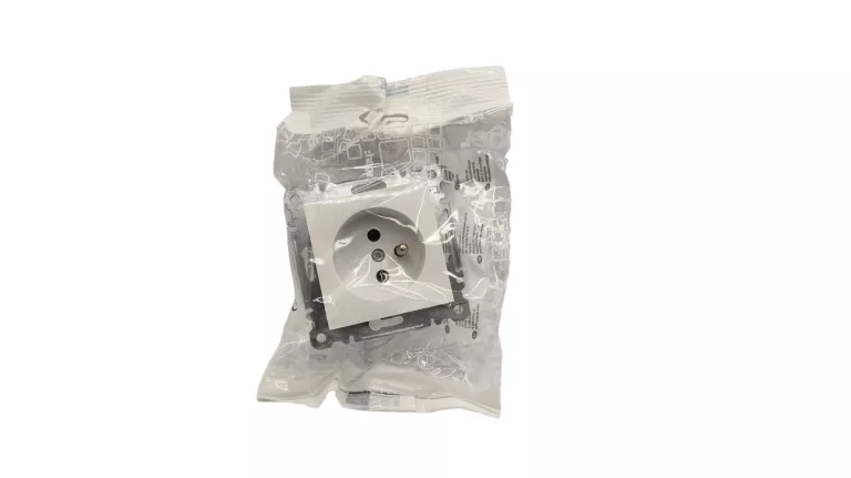 hager-lumina-gniazdo-zasilajace-zu-bialy-wl1020-dworcowa-26-bytom