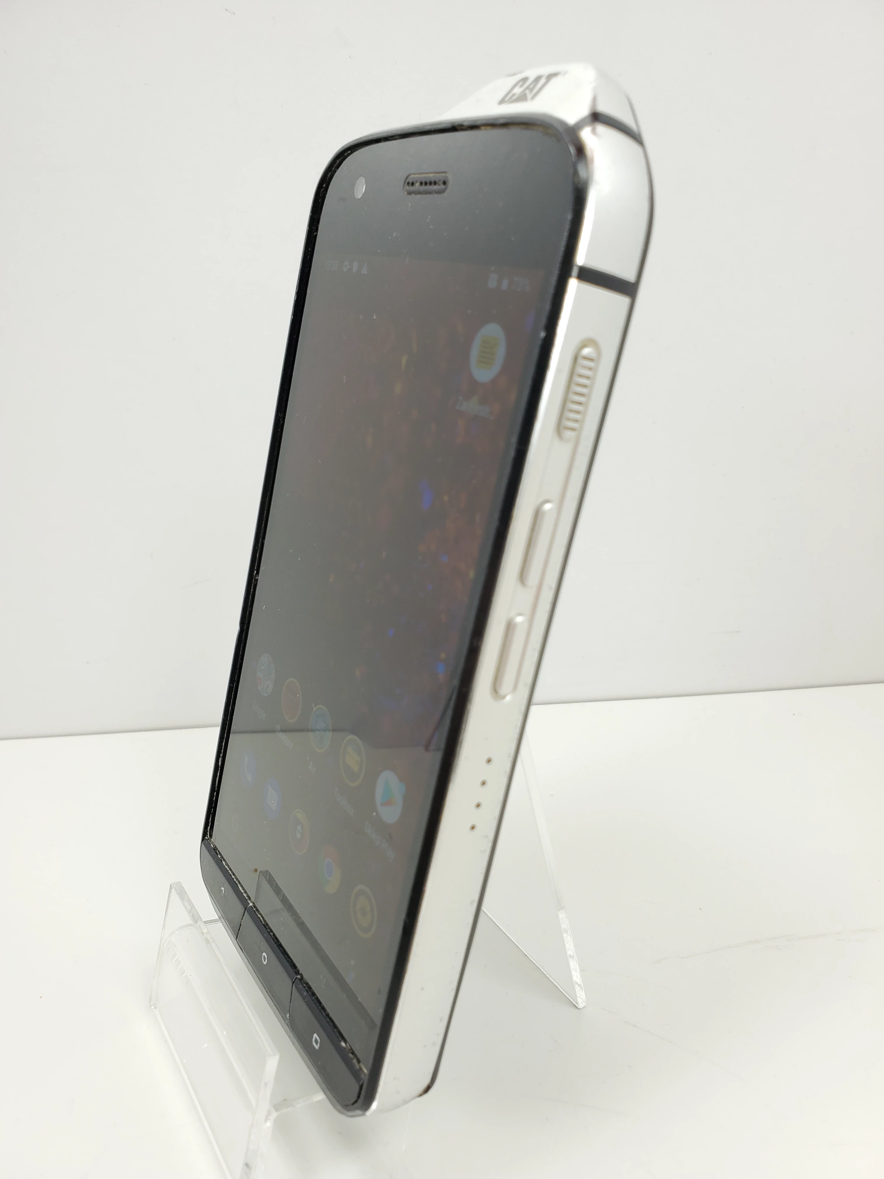 odporny-smartfon-z-kamera-termowizyjna-cat-s61-4500ah-ip68-dalmierz-kod-producenta-cat-s61