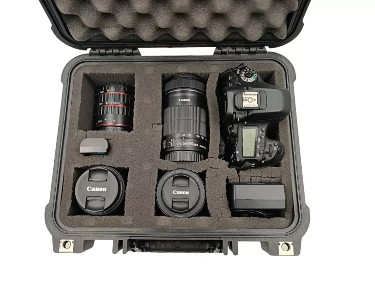 CANON EOS 80D 18-55MM + 55-250MM + 50MM F/1.8 WALIZKA AKUMULATORY