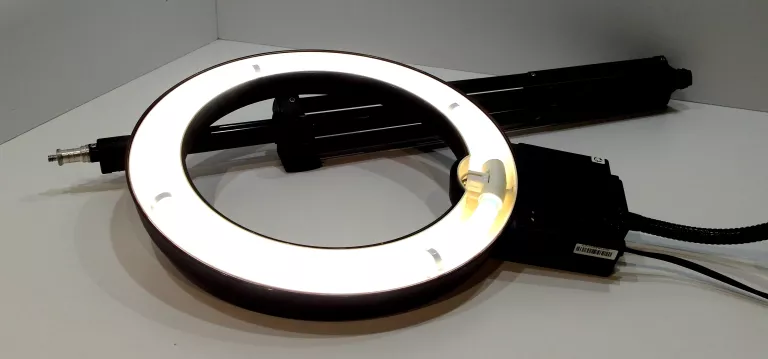 LAMPA PIERŚCIENIOWA DO MAKIJAŻU NG40C 40W