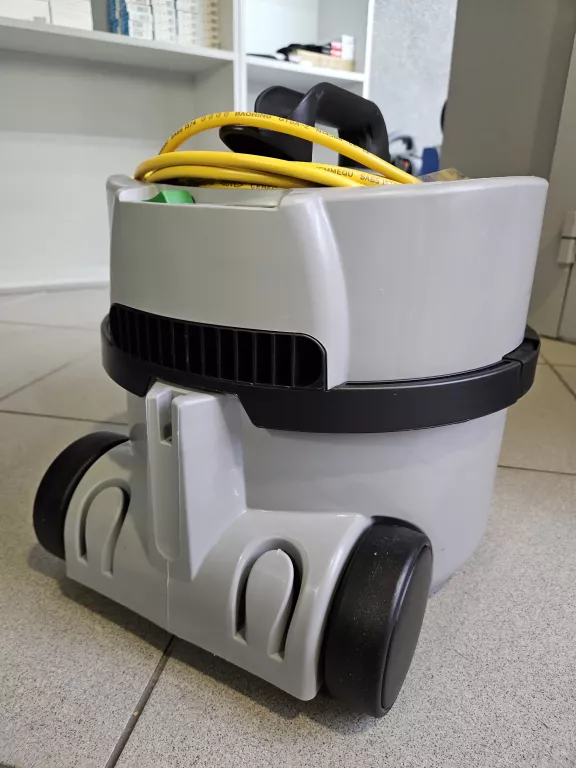 ODKURZACZ PIORĄCY NUMATIC NVP180-11