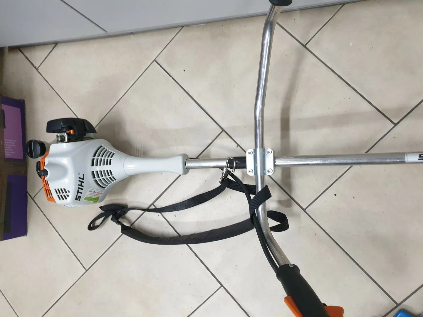 podkaszarka-kosa-spalinowa-stihl-fs-55-082022-dlugosc-narzedzia-170