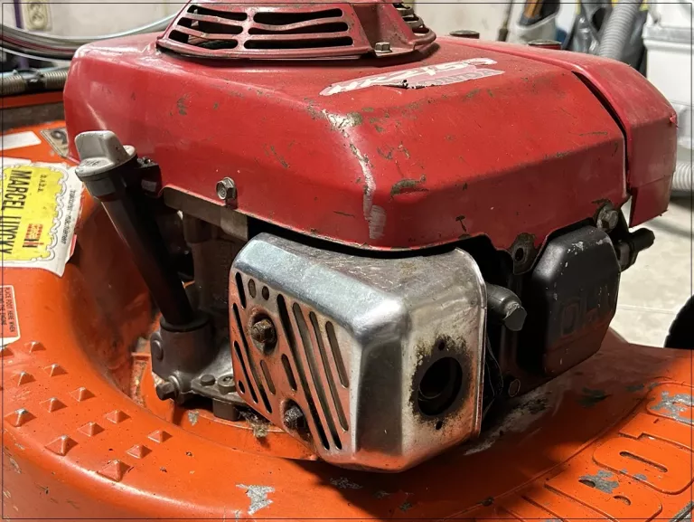 KOSIARKA SPALINOWA KUBOTA ALU 5,5 K NAPĘD