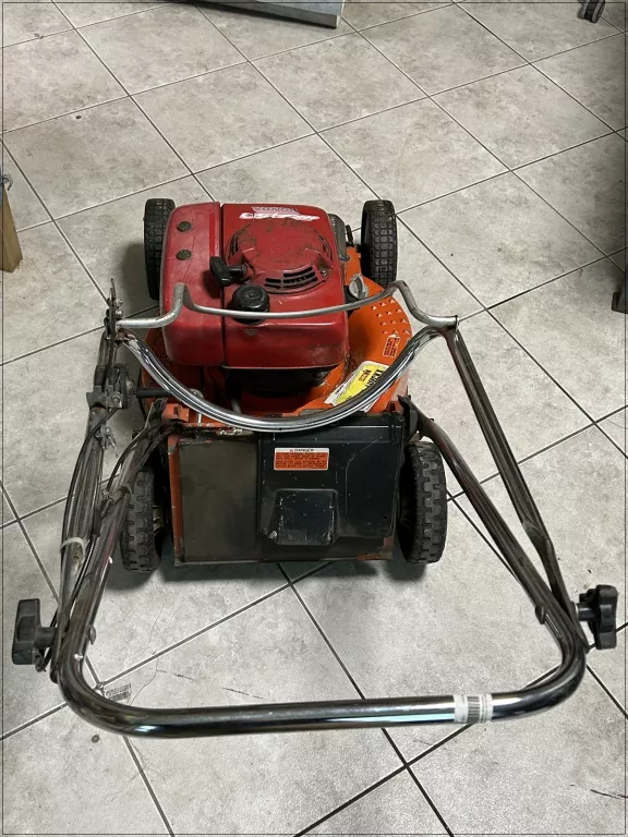 KOSIARKA SPALINOWA KUBOTA ALU 5,5 K NAPĘD