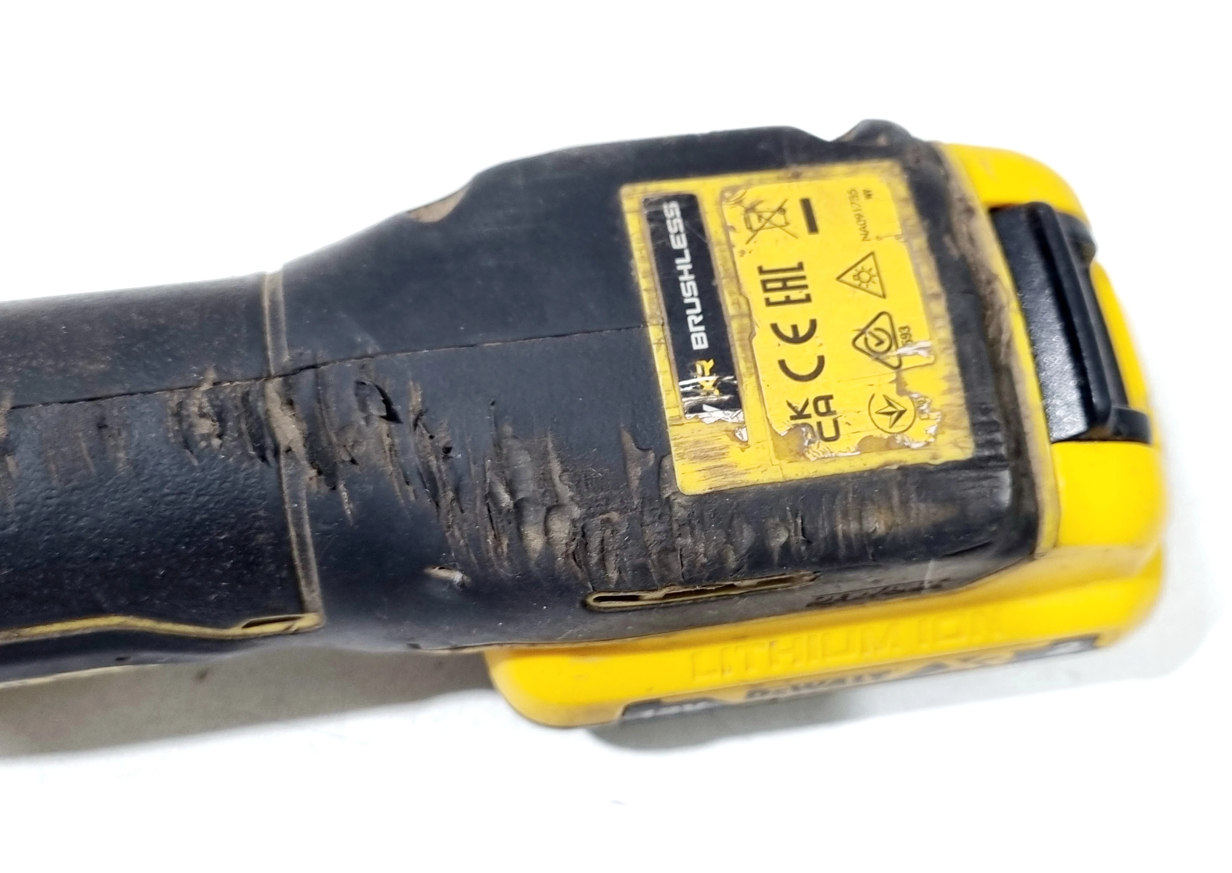 klucz-grzechotka-dewalt-dcf512n-12v-38-81nm-2-aku-z-ladowarka-marka-dewalt