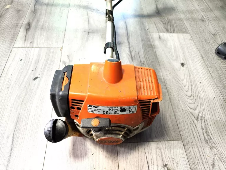 KOSA SPALINOWA STIHL FS250