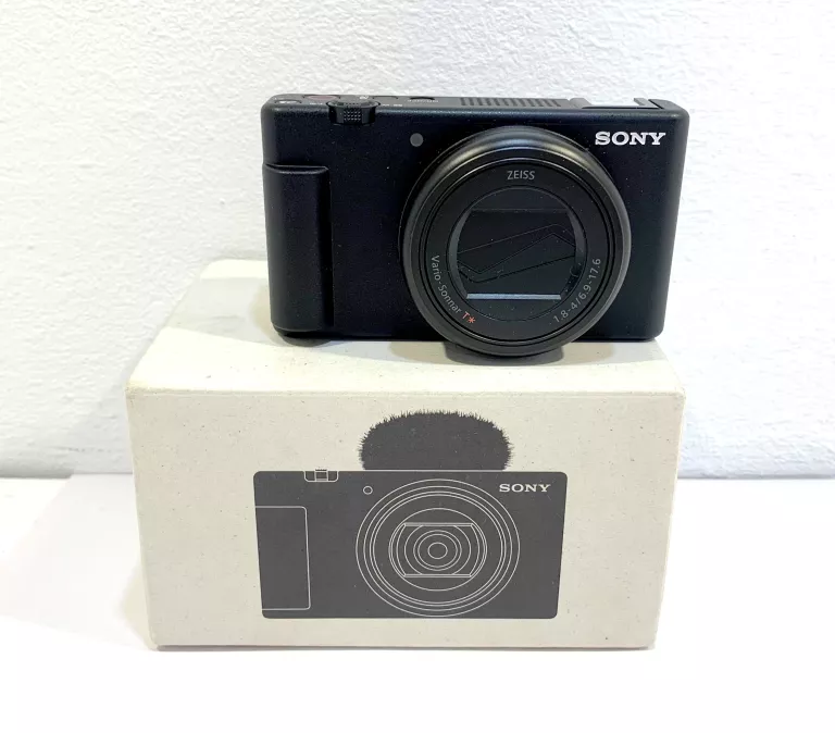 APARAT CYFROWY SONY ZV-1M2 IDEAŁ