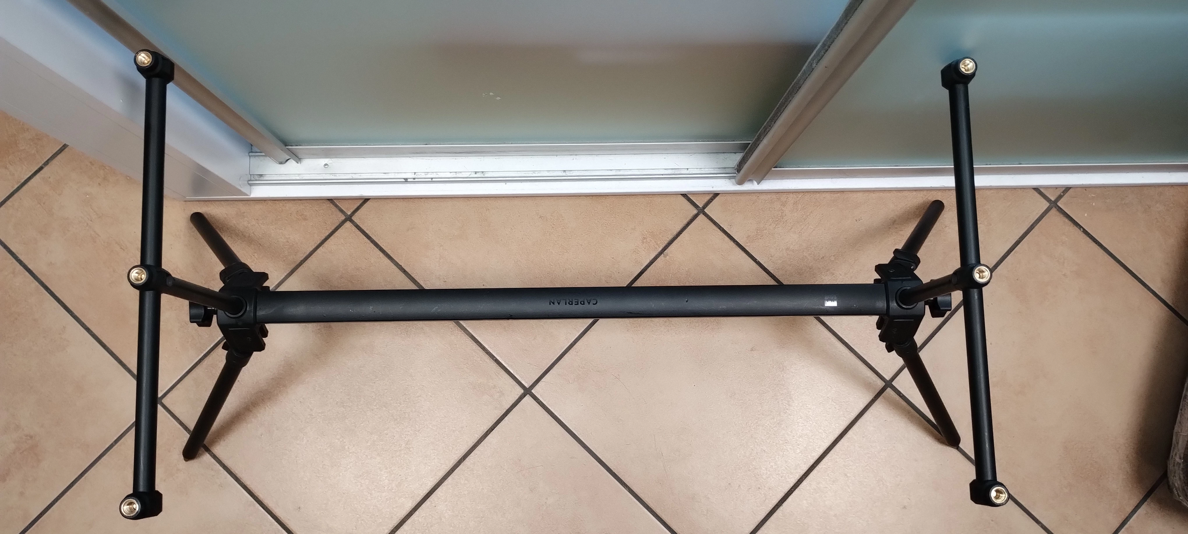 rod-pod-caperlan-100-stojak-na-wedki-stan-uzywany