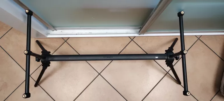 rod-pod-caperlan-100-stojak-na-wedki-stan-uzywany