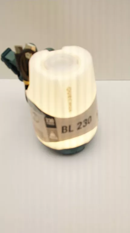 LAMPKA KEMPINGOWA ŁADOWANA BL230 USB-C 230 LUMENÓW