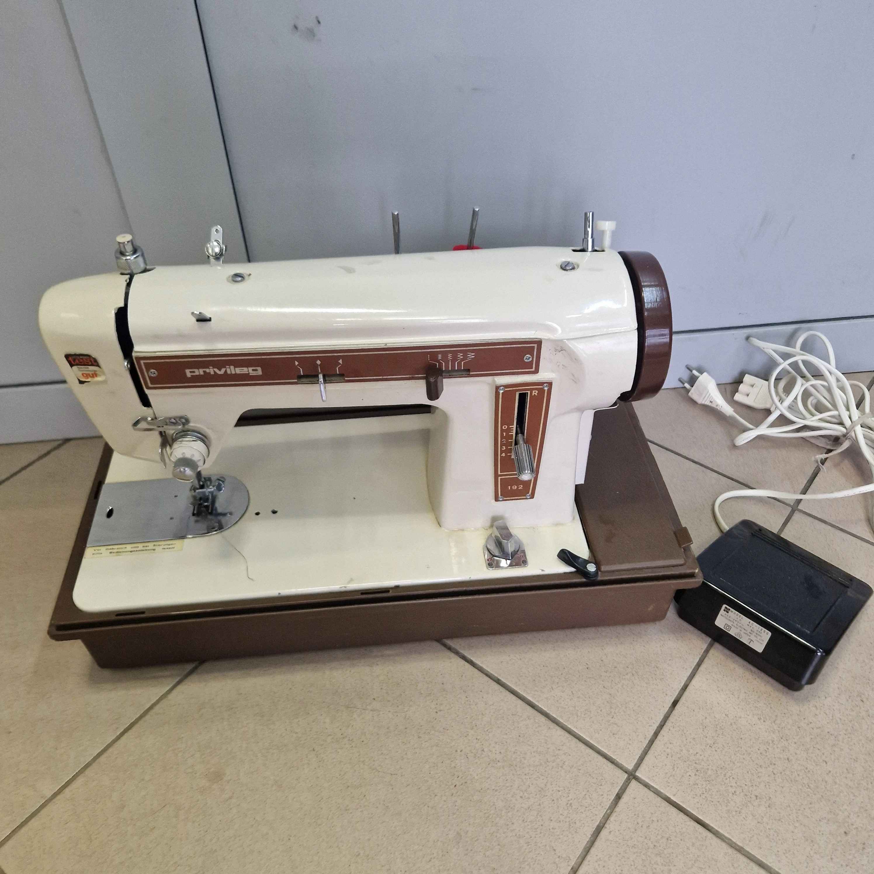 maszyna-do-szycia-privileg-192mb-sprawna-pl-jozefa-pilsudskiego-92-gniezno