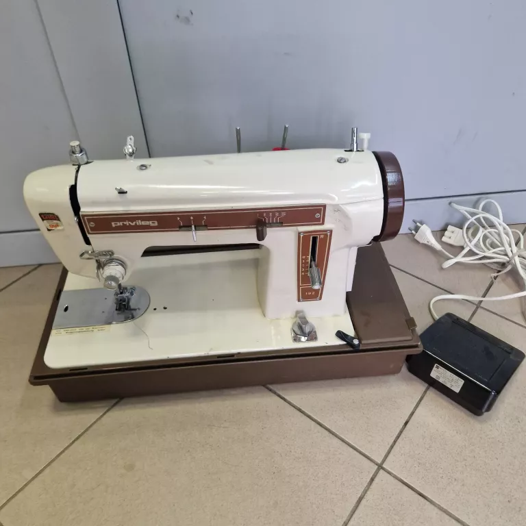 maszyna-do-szycia-privileg-192mb-sprawna-pl-jozefa-pilsudskiego-92-gniezno