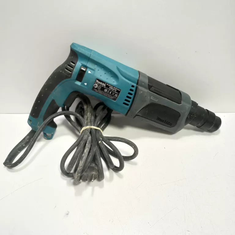 MŁOTOWIERTARKA MAKITA HR2470