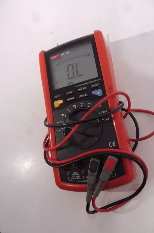 UT70B UNIT-T MIERNIK CZERWONY