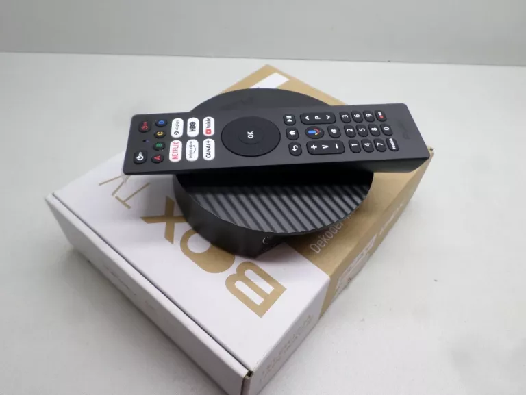 ODTWARZACZ MULTIMEDIALNY PLAY BOX TV PLAY NOWEJ GENERACJI 16 GB