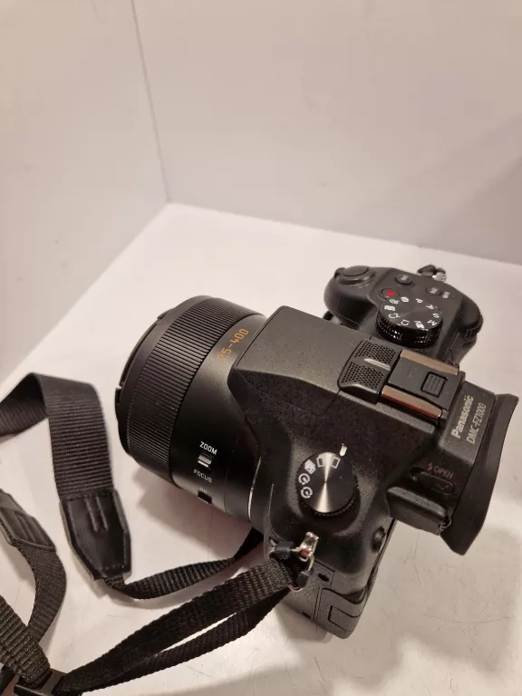 APARAT PANASONIC LUMIX DMC-FZ1000