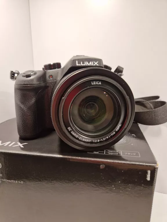 APARAT PANASONIC LUMIX DMC-FZ1000
