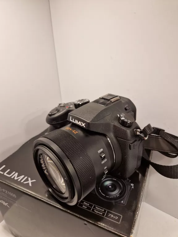 APARAT PANASONIC LUMIX DMC-FZ1000