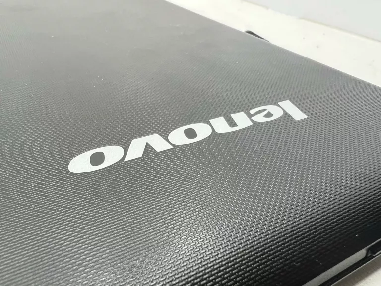 LAPTOP LENOVO 20238+ŁAD (WIN 8 /INTEL CORE I3/ 4GB/1TB)