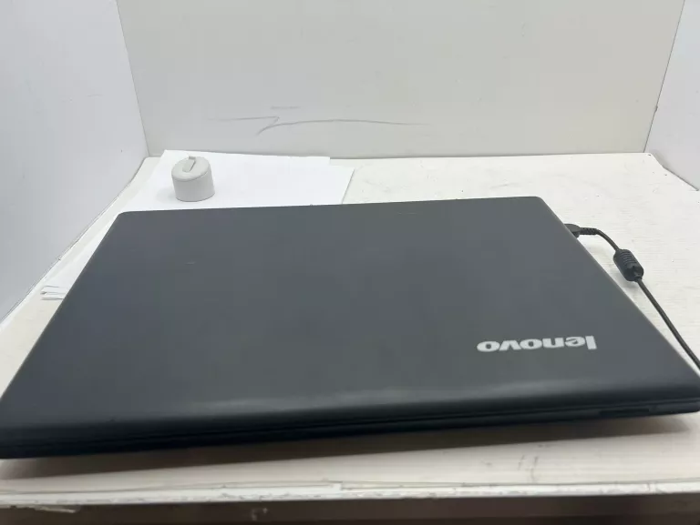 LAPTOP LENOVO 20238+ŁAD (WIN 8 /INTEL CORE I3/ 4GB/1TB)