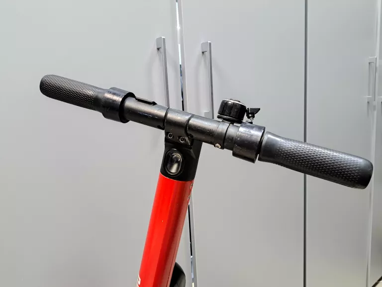 hulajnoga-elektryczna-segway-ninebot-es3-ean-gtin-8720254405193